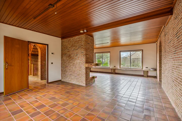 Foto 17 van Meerkoetstraat 2