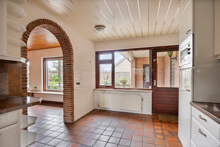 Foto 20 van Meerkoetstraat 2