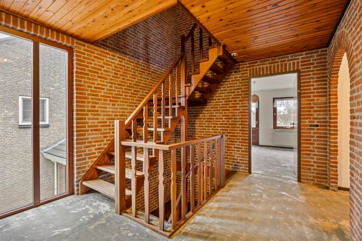 Foto 27 van Meerkoetstraat 2