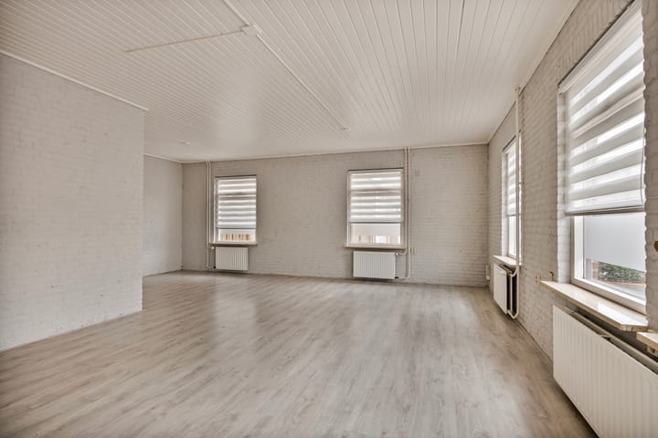 Foto 52 van Meerkoetstraat 2