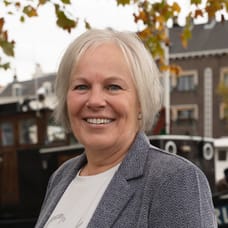 Miep Groeneveld - Commercieel Medewerker