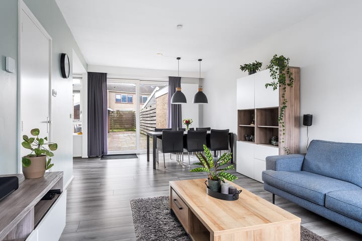 Foto 2 van Meester Klaas Douwesstraat 32