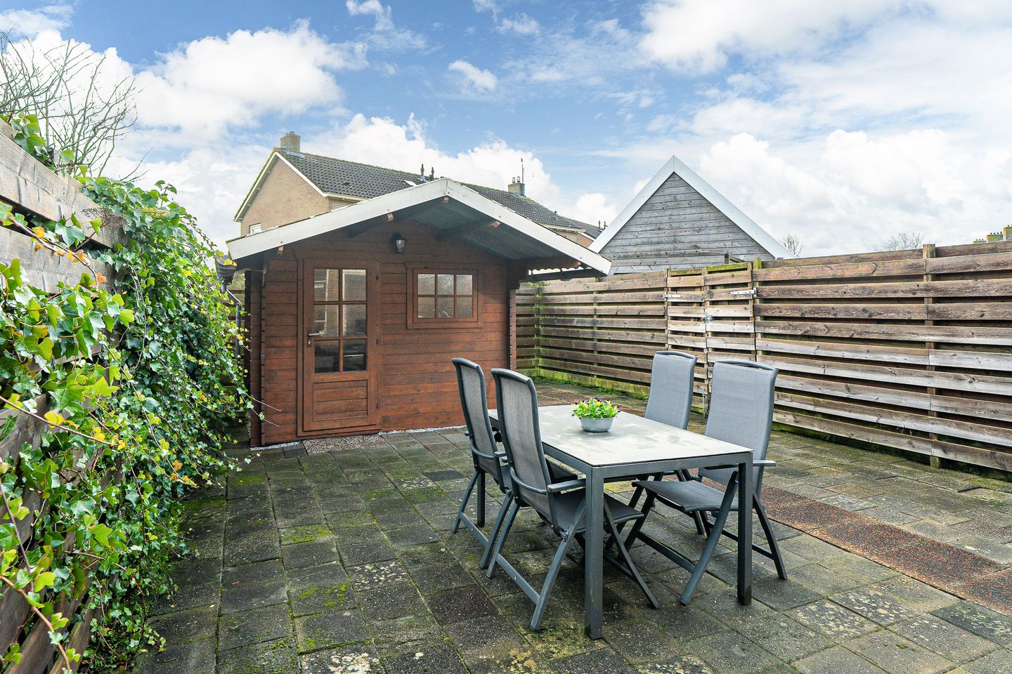 Foto 20 van Meester Klaas Douwesstraat 32