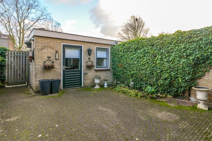 Photo 23 of Bilderdijkstraat 42