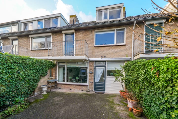 Photo 24 of Bilderdijkstraat 42