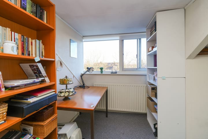 Photo 39 of Bilderdijkstraat 42