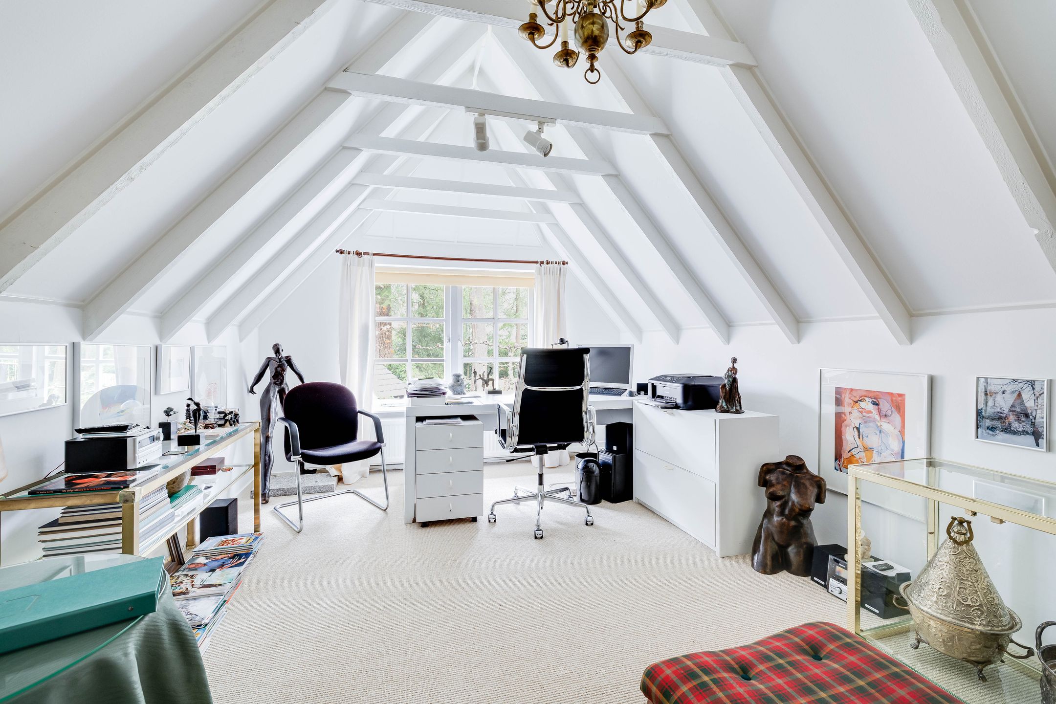 Foto 33 van Larixlaan 2