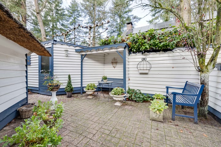 Foto 42 van Larixlaan 2