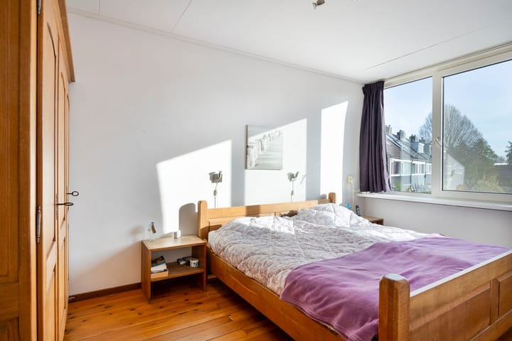 Foto 18 van Roerdompstraat 81