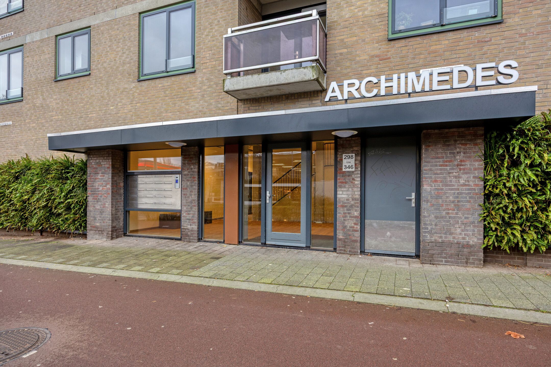 Photo 6 of Ir J.P. van Muijlwijkstraat 302