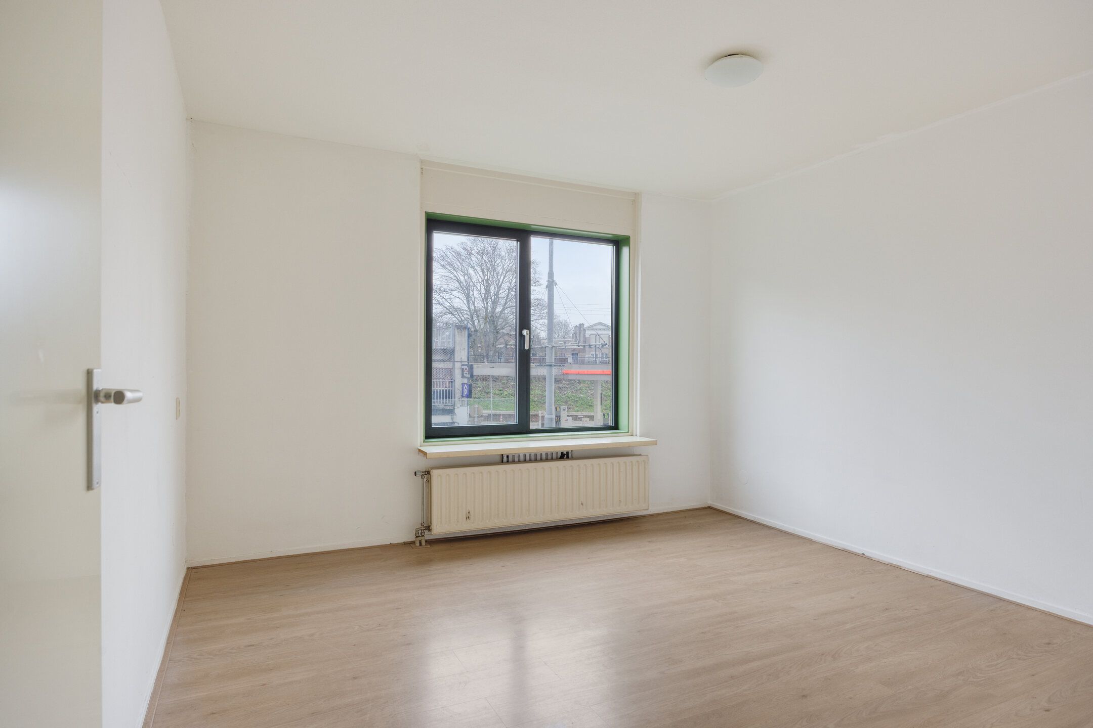 Photo 12 of Ir J.P. van Muijlwijkstraat 302