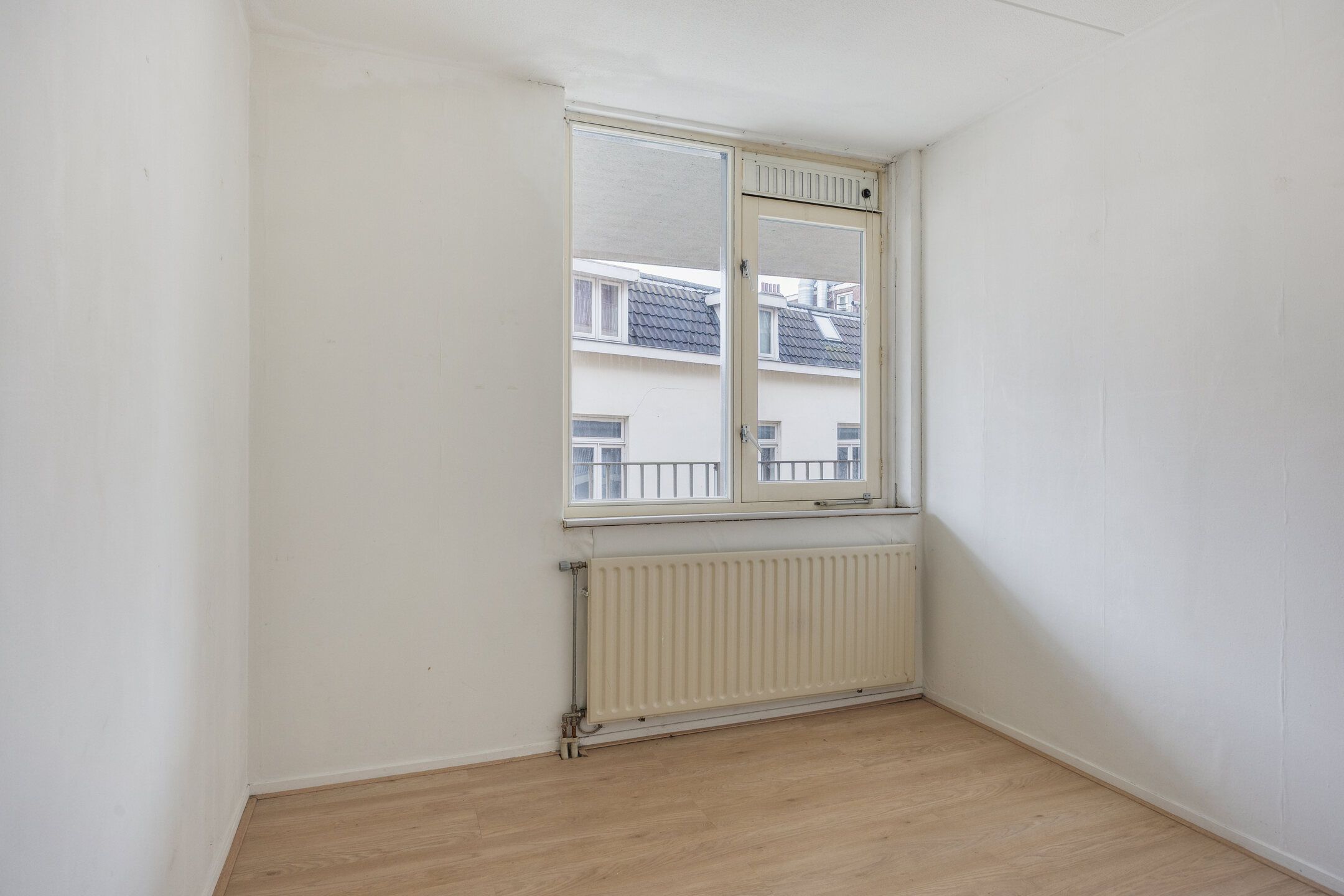 Photo 15 of Ir J.P. van Muijlwijkstraat 302