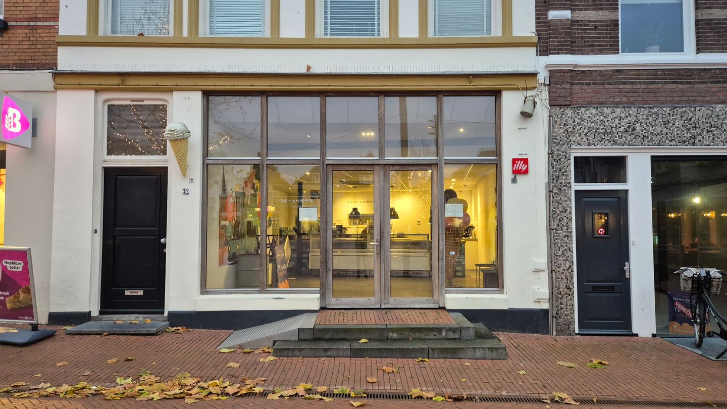 Bekijk foto 1 van Markt 32