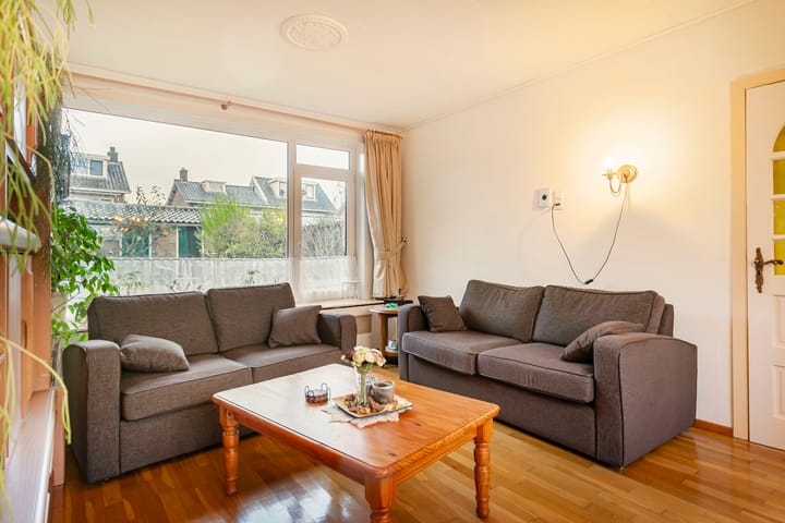 Foto 2 van Dahliastraat 44