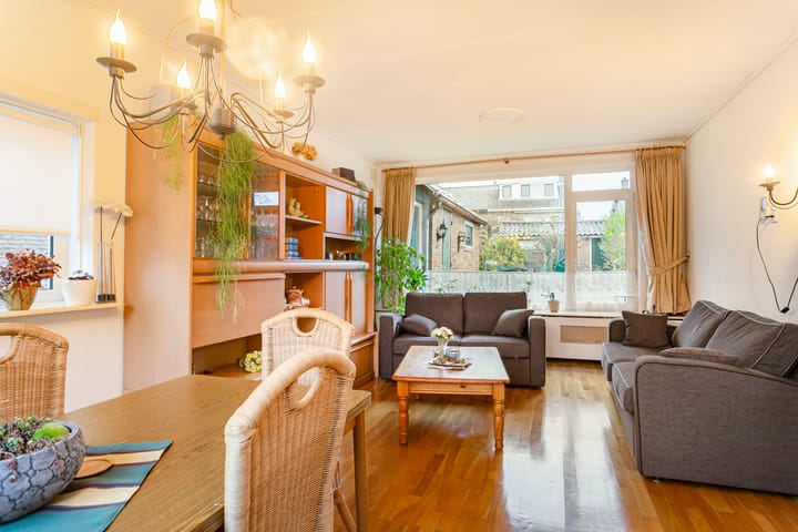 Foto 9 van Dahliastraat 44