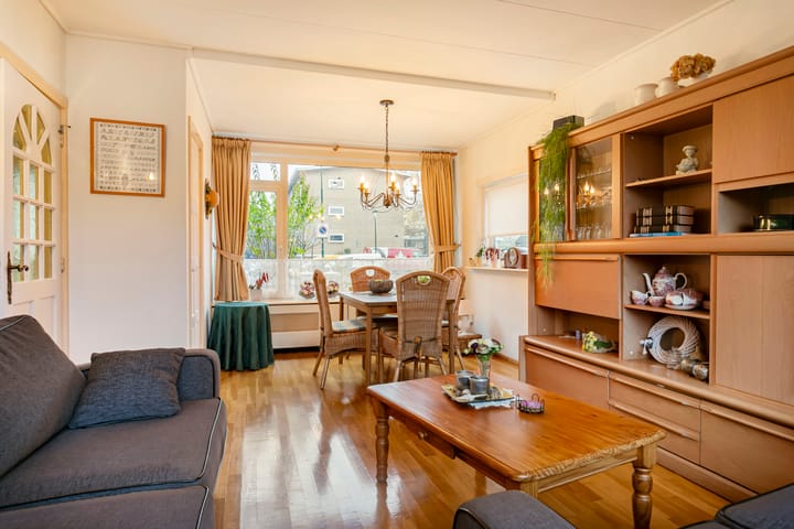 Foto 11 van Dahliastraat 44