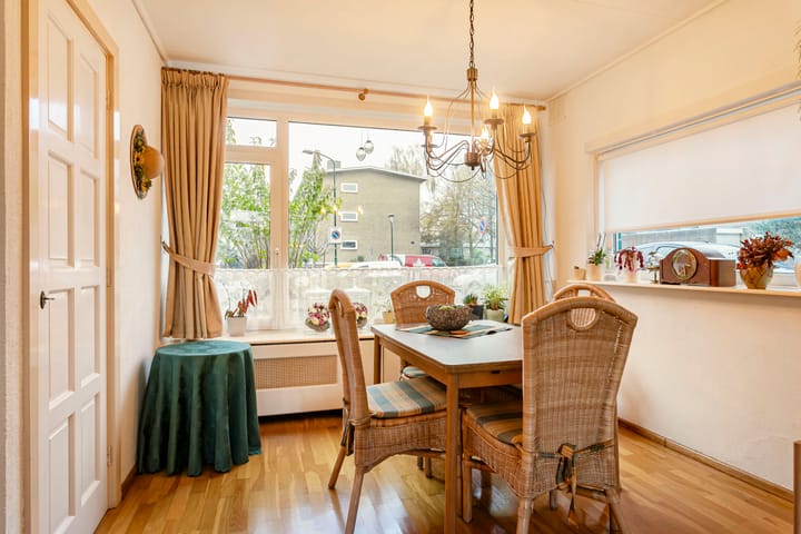 Foto 12 van Dahliastraat 44