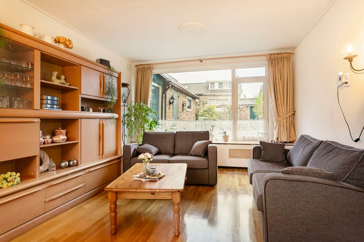 Foto 13 van Dahliastraat 44