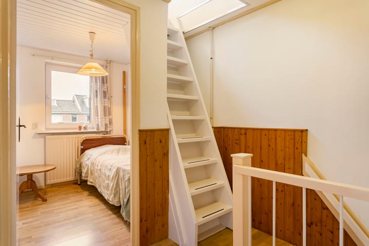 Foto 16 van Dahliastraat 44