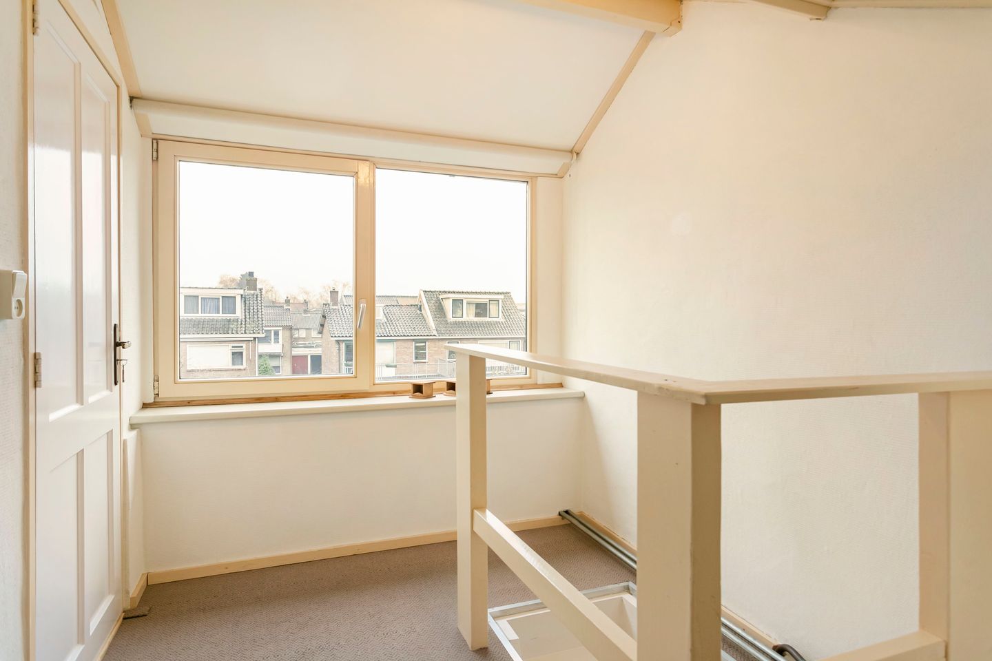 Foto 25 van Dahliastraat 44