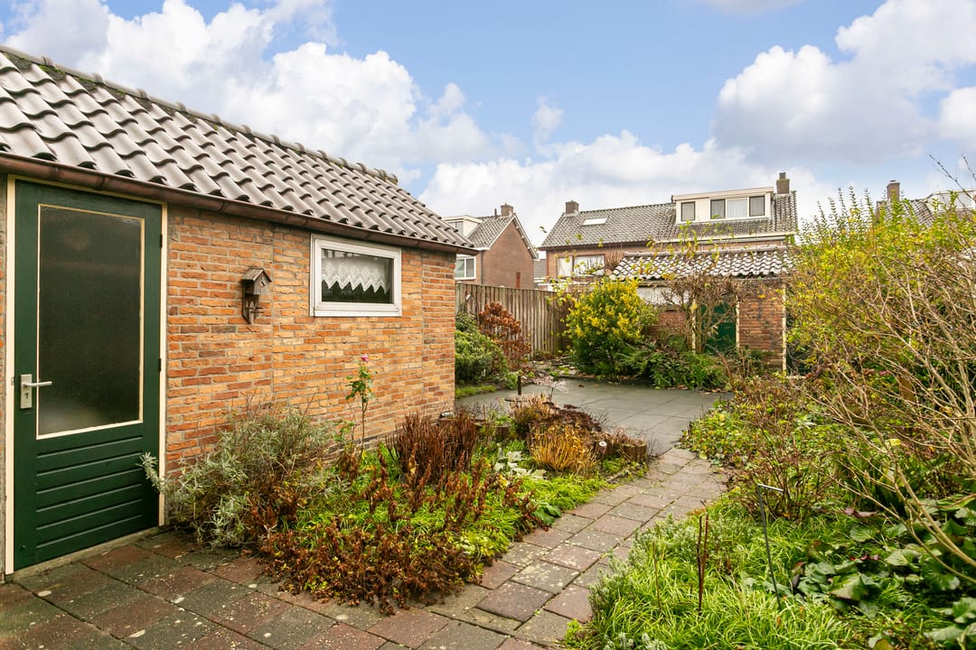 Foto 32 van Dahliastraat 44