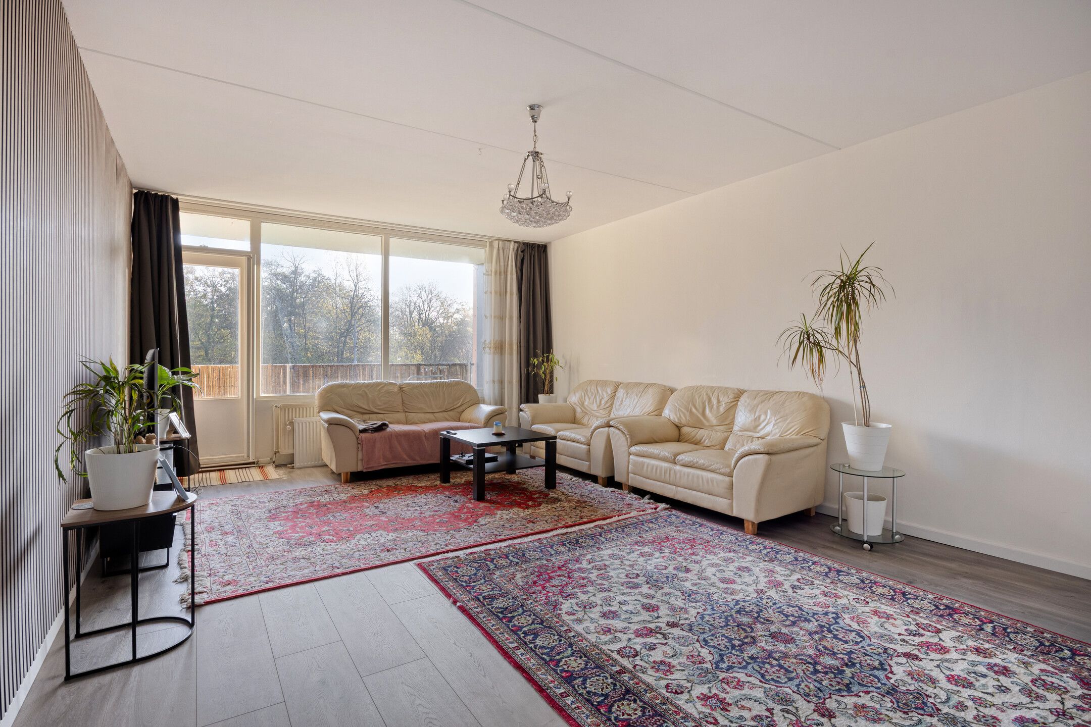 Foto 3 van Bachplein 451