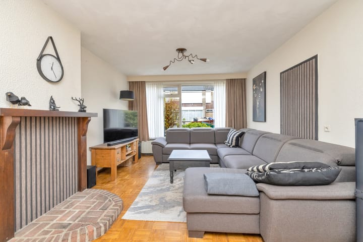 Foto 13 van Saturnusstraat 20