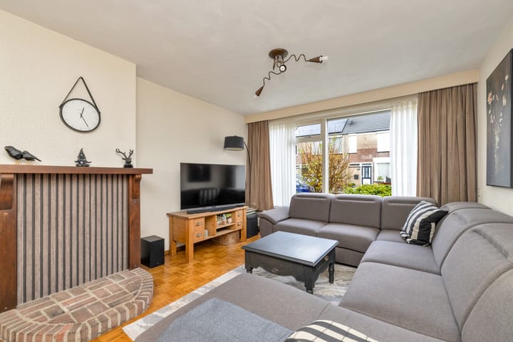 Foto 15 van Saturnusstraat 20