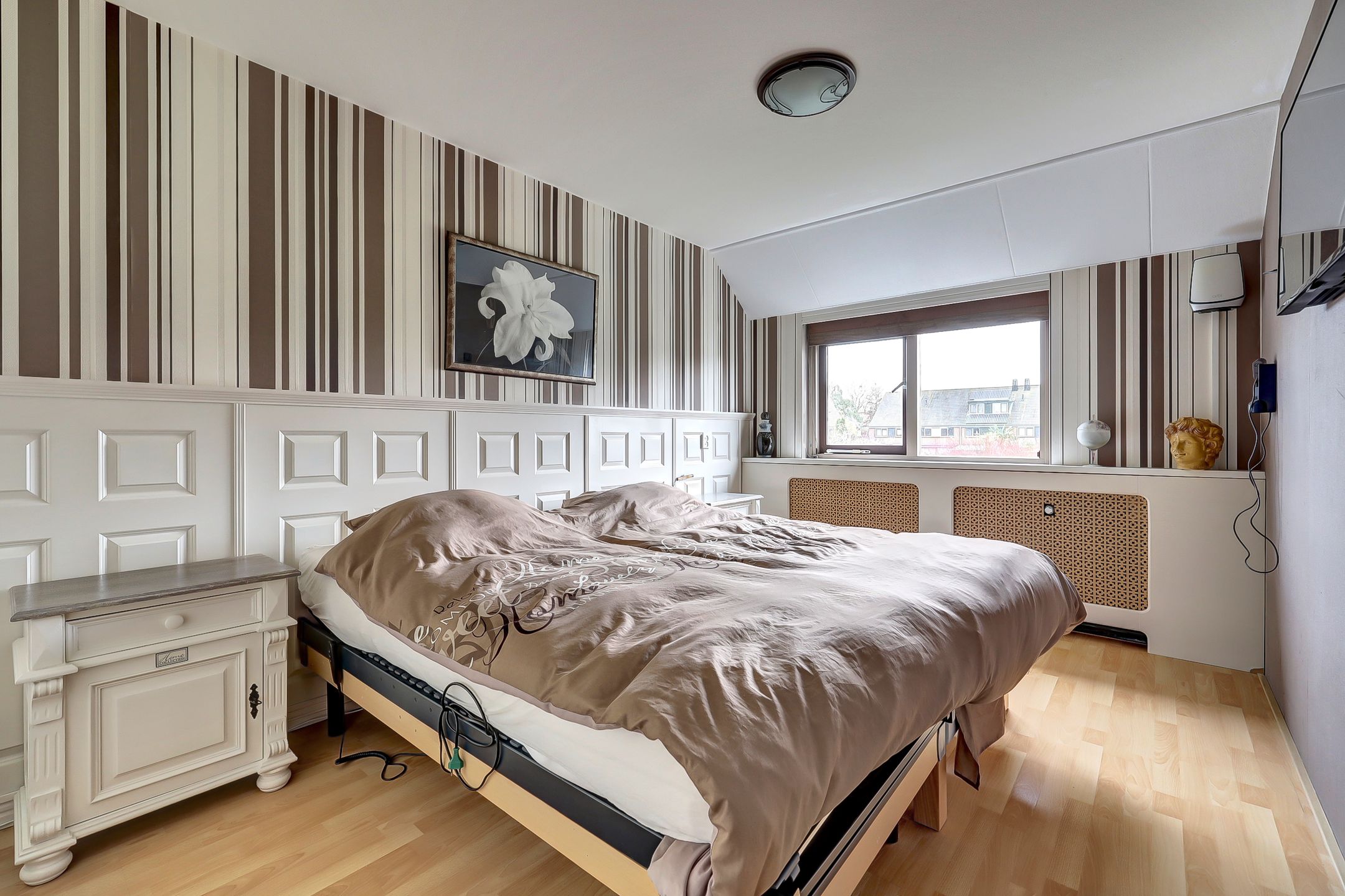 Foto 3 van Andromeda 25