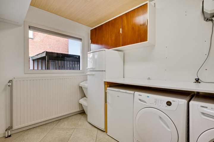 Photo 14 of Veldstraat 46