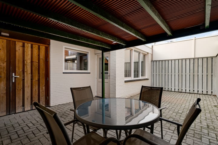 Photo 23 of Veldstraat 46