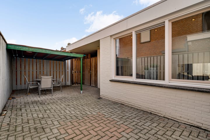 Photo 24 of Veldstraat 46