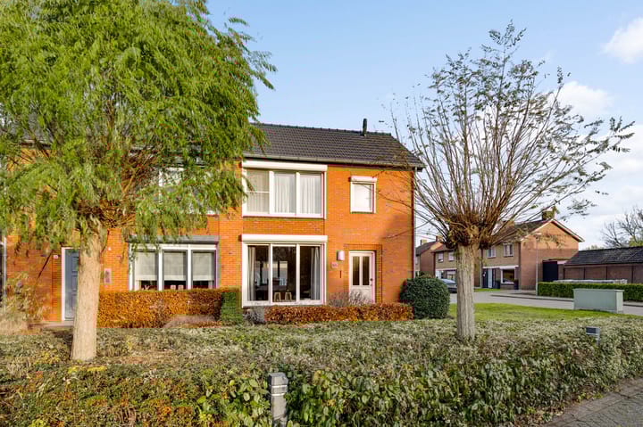 Photo 25 of Veldstraat 46