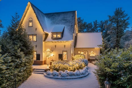 undefined main image