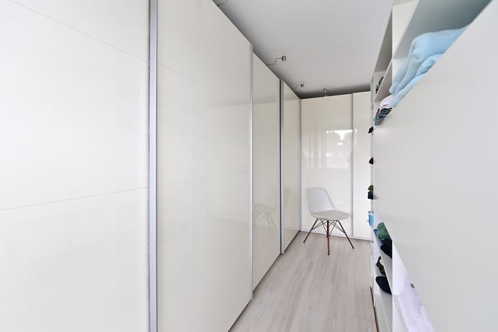 Foto 14 van de Lelie 6