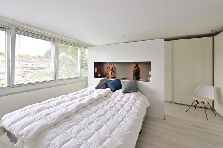 Foto 15 van de Lelie 6