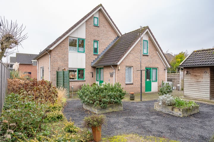 Photo 2 of de Breide 8