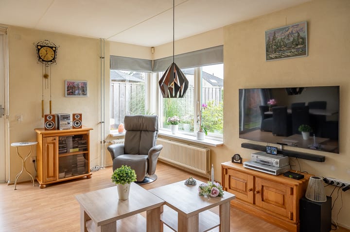 Photo 10 of de Breide 8