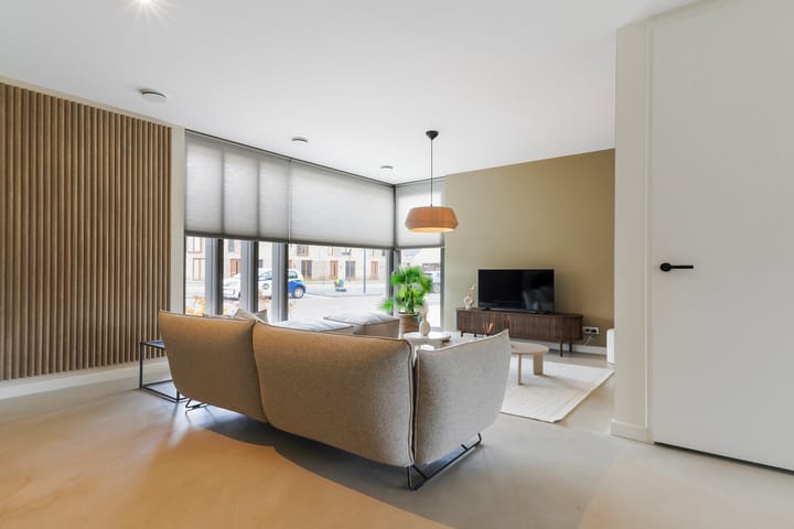 Foto 13 van Murano 49