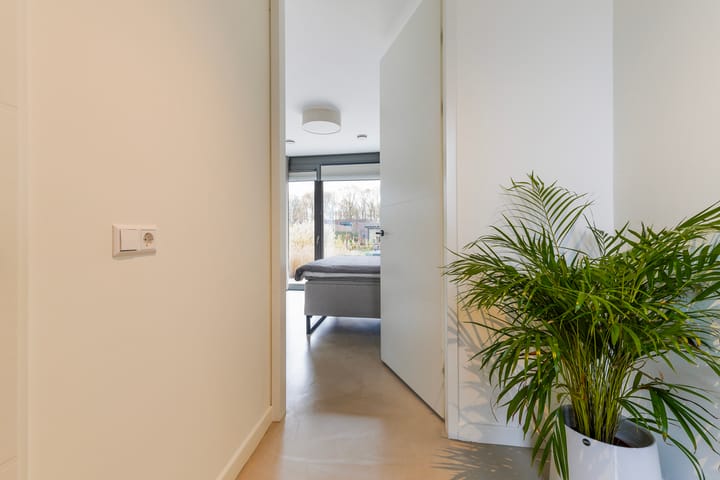 Foto 25 van Murano 49