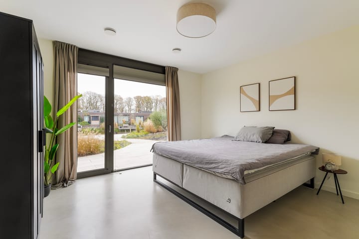 Foto 26 van Murano 49