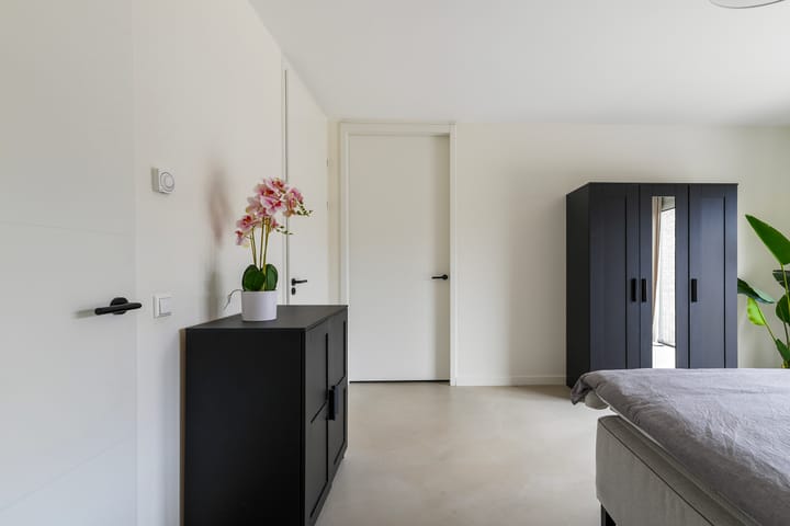 Foto 27 van Murano 49