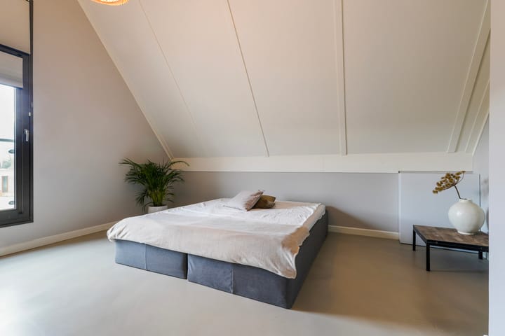 Foto 37 van Murano 49