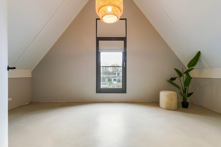 Foto 38 van Murano 49