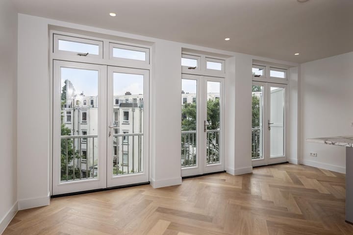 Tweede Kostverlorenkade 132-3