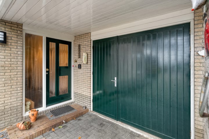 Foto 17 van Burg.Backxlaan 277