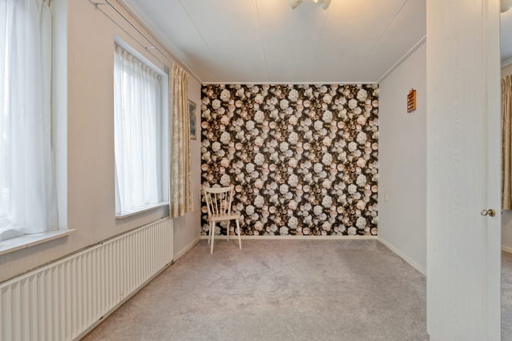 Foto 23 van Burg.Backxlaan 277