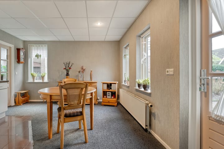 Foto 25 van Burg.Backxlaan 277