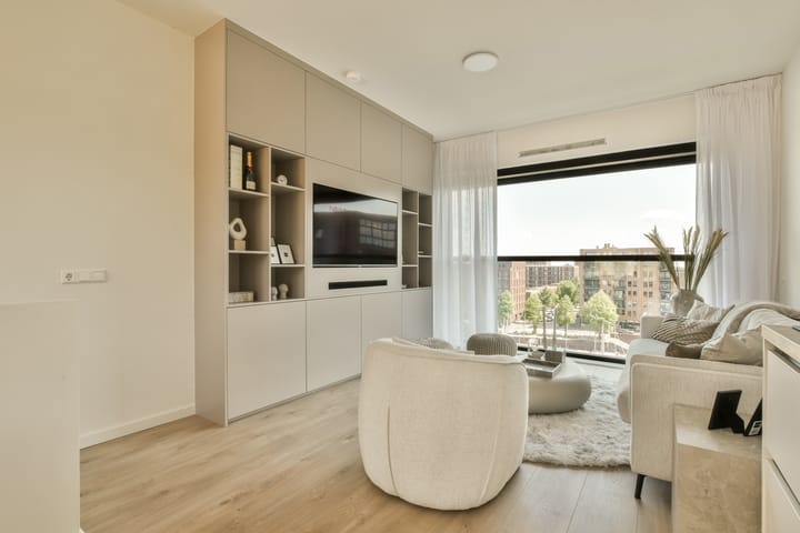 Foto 9 van Krijn Taconiskade 469