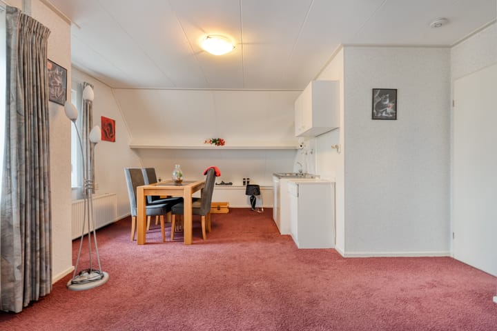 Foto 42 van Burg.Backxlaan 277